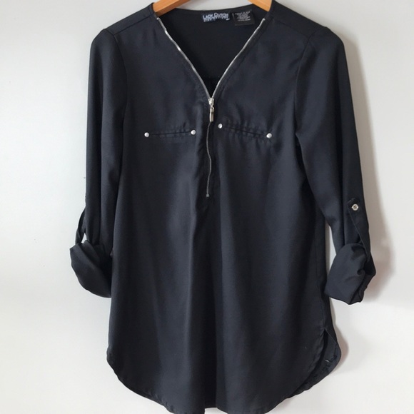 Lady Dutch black blouse. Size: M - Picture 1 of 3